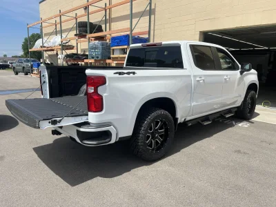 2026 CHEVY SILVERADO 1500  - LEVEL PACKAGE - SUMMIT WHITE (GAZ) - 2026 CHEVY SILVERADO 1500 LEVEL - Image 16 of 20