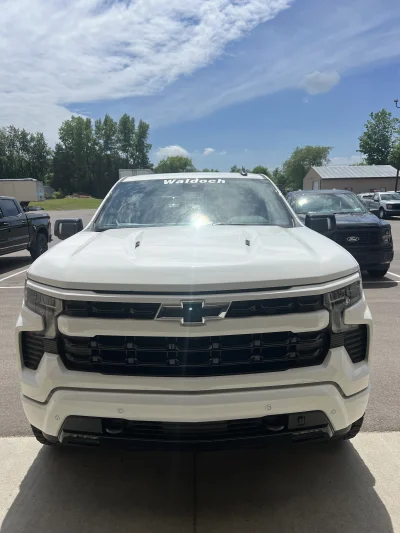 2026 CHEVY SILVERADO 1500  - LEVEL PACKAGE - SUMMIT WHITE (GAZ) - 2026 CHEVY SILVERADO 1500 LEVEL - Image 2 of 20