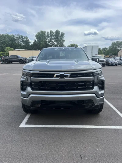 2026 CHEVY SILVERADO 1500 - LEVEL PACKAGE - STERLING GRAY (GXD) - 2026 CHEVY SILVERADO 1500 LEVEL - Image 3 of 16
