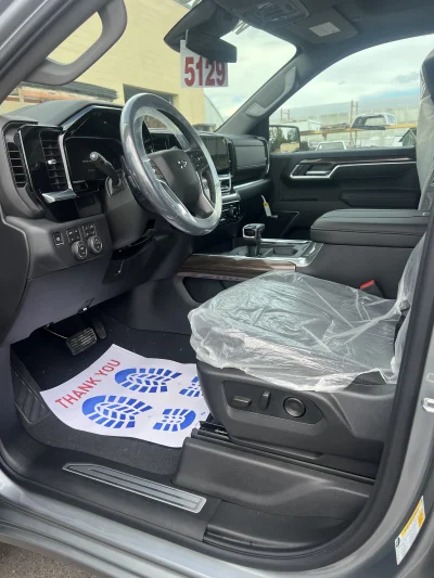 2026 CHEVY SILVERADO 1500 - LEVEL PACKAGE - STERLING GRAY (GXD) - 2026 CHEVY SILVERADO 1500 LEVEL - Image 7 of 16