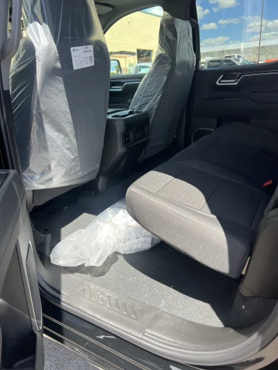 2026 CHEVY SILVERADO 1500 - LEVEL PACKAGE - BLACK (GBA) - 2026 CHEVY SILVERADO 1500 LEVEL - Image 7 of 15