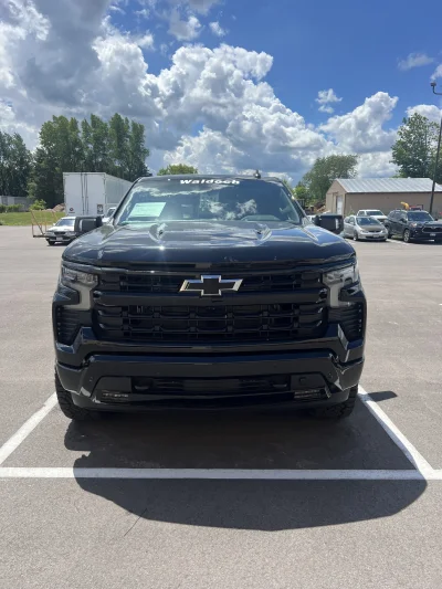 2026 CHEVY SILVERADO 1500 - LEVEL PACKAGE - BLACK (GBA) - 2026 CHEVY SILVERADO 1500 LEVEL - Image 3 of 17
