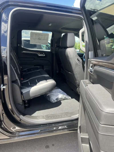 2026 CHEVY SILVERADO 1500 - LEVEL PACKAGE - BLACK (GBA) - 2026 CHEVY SILVERADO 1500 LEVEL - Image 10 of 17