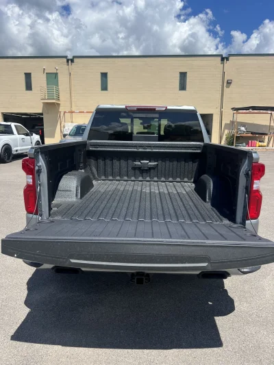 2026 CHEVY SILVERADO 1500 - LEVEL PACKAGE - STERLING GRAY (GXD) - 2026 CHEVY SILVERADO 1500 LEVEL - Image 16 of 20