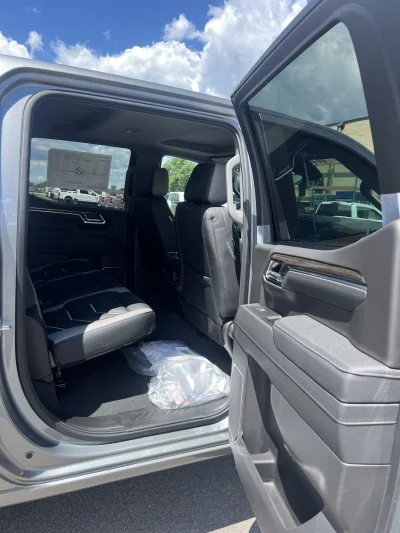 2026 CHEVY SILVERADO 1500 - LEVEL PACKAGE - STERLING GRAY (GXD) - 2026 CHEVY SILVERADO 1500 LEVEL - Image 10 of 20