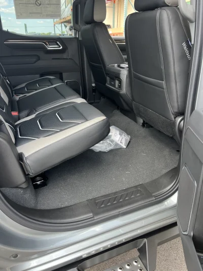 2026 CHEVY SILVERADO 1500 - LEVEL PACKAGE  - STERLING GRAY (GXD) - 2026 CHEVY SILVERADO 1500 LEVEL - Image 8 of 15