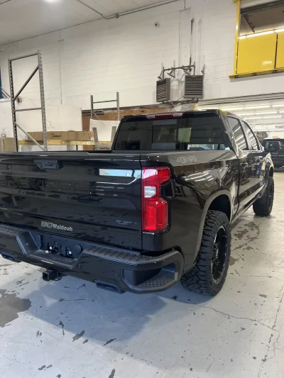2026 CHEVY SILVERADO 1500 - LEVEL PACKAGE - BLACK (GBA) - 2026 CHEVY SILVERADO 1500 LEVEL - Image 12 of 15