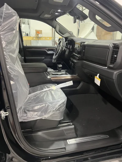 2026 CHEVY SILVERADO 1500 - LEVEL PACKAGE - BLACK (GBA) - 2026 CHEVY SILVERADO 1500 LEVEL - Image 7 of 15
