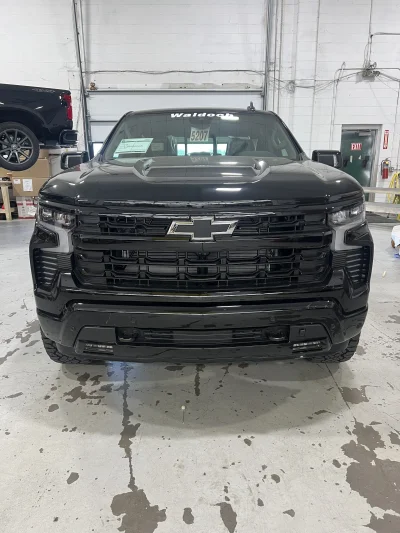 2026 CHEVY SILVERADO 1500 - LEVEL PACKAGE - BLACK (GBA) - 2026 CHEVY SILVERADO 1500 LEVEL - Image 2 of 15