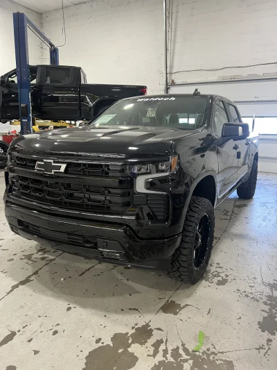 2026 CHEVY SILVERADO 1500 - LEVEL PACKAGE - BLACK (GBA) - 2026 CHEVY SILVERADO 1500 LEVEL - Image 3 of 15