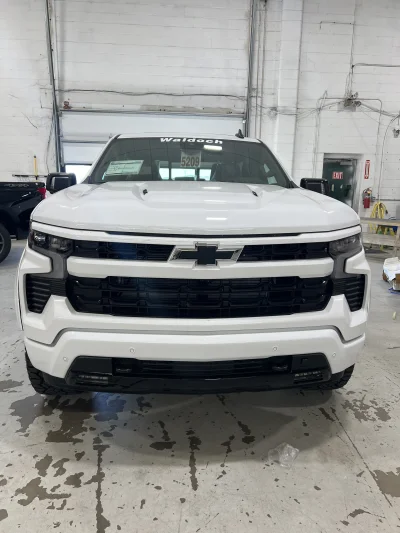 2026 CHEVY SILVERADO 1500 - LEVEL PACKAGE - SUMMIT WHITE (GAZ) - 2026 CHEVY SILVERADO 1500 LEVEL - Image 2 of 15
