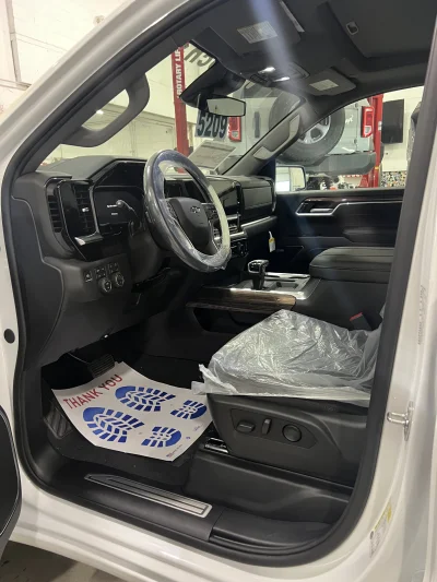 2026 CHEVY SILVERADO 1500 - LEVEL PACKAGE - SUMMIT WHITE (GAZ) - 2026 CHEVY SILVERADO 1500 LEVEL - Image 5 of 15