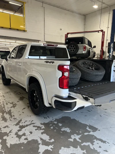 2026 CHEVY SILVERADO 1500 - LEVEL PACKAGE - SUMMIT WHITE (GAZ) - 2026 CHEVY SILVERADO 1500 LEVEL - Image 9 of 15