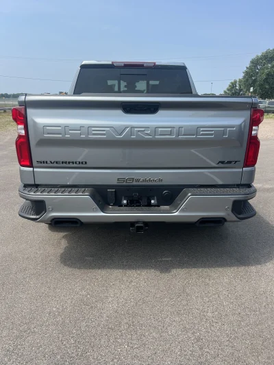 2026 CHEVY SILVERADO 1500 -  LEVEL PACKAGE - STERLING GRAY (GXD) - 2026 CHEVY SILVERADO 1500 LEVEL - Image 12 of 15
