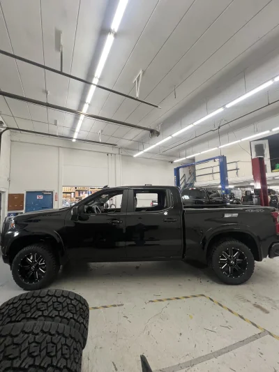 2026 CHEVY SILVERADO 1500 - LEVEL PACKAGE - BLACK (GBA) - 2026 CHEVY SILVERADO 1500 LEVEL - Image 3 of 14