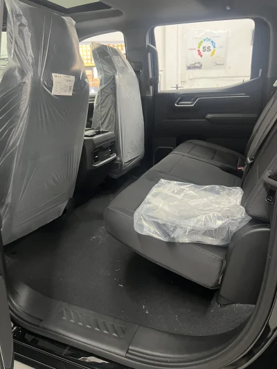 2026 CHEVY SILVERADO 1500 - LEVEL PACKAGE - BLACK (GBA) - 2026 CHEVY SILVERADO 1500 LEVEL - Image 5 of 14