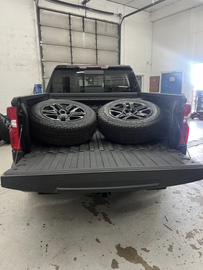 2026 CHEVY SILVERADO 1500 - LEVEL PACKAGE - BLACK (GBA) - 2026 CHEVY SILVERADO 1500 LEVEL - Image 9 of 14