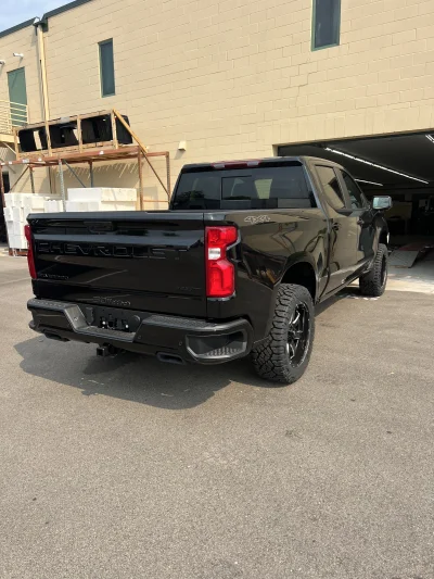 2026 CHEVY SILVERADO 1500 - LEVEL PACKAGE - BLACK (GBA) - 2026 CHEVY SILVERADO 1500 LEVEL - Image 10 of 15
