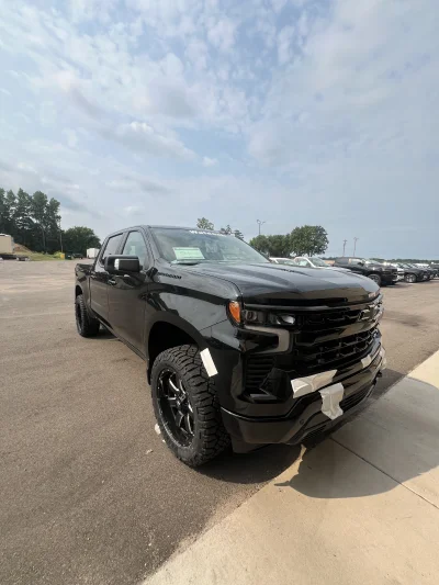 2026 CHEVY SILVERADO 1500 - LEVEL PACKAGE - BLACK (GBA) - 2026 CHEVY SILVERADO 1500 LEVEL - Image 1 of 15