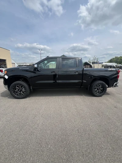 CUSTOM CHEVY SILVERADO 1500 BUILT BY WALDOCH LEVEL PACKAGE THE BEST AROUND - 2026 CHEVY SILVERADO 1500 LEVEL - Image 4 of 15