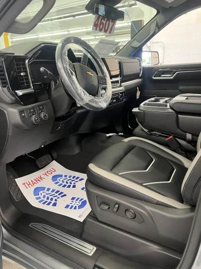 CUSTOM CHEVY LEVEL PACKAGE BUILT BY WALDOCH - 2026 CHEVY SILVERADO 1500 LEVEL - Image 6 of 15
