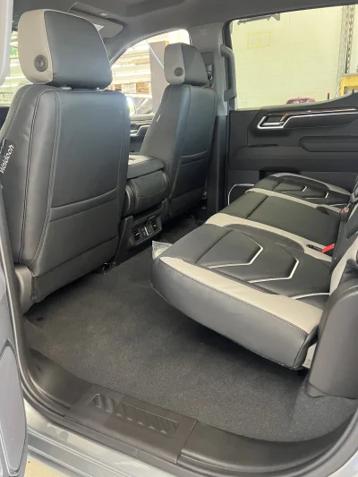 CUSTOM CHEVY LEVEL PACKAGE BUILT BY WALDOCH - 2026 CHEVY SILVERADO 1500 LEVEL - Image 8 of 15
