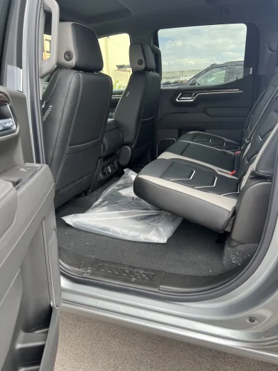 CUSTOM CHEVY SILVERADO 1500 LEVEL PACKAGE BUILT BY WALDOCH - 2026 CHEVY SILVERADO 1500 LEVEL - Image 8 of 16