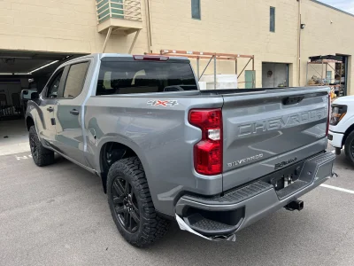 2026 CHEVY SILVERADO 1500 - LEVEL PACKAGE - STERLING GRAY (GXD) - 2026 CHEVY SILVERADO 1500 LEVEL - Image 11 of 22