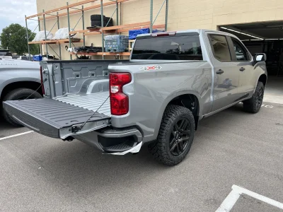 2026 CHEVY SILVERADO 1500 - LEVEL PACKAGE - STERLING GRAY (GXD) - 2026 CHEVY SILVERADO 1500 LEVEL - Image 12 of 22