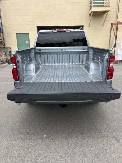 2026 CHEVY SILVERADO 1500 - LEVEL PACKAGE - STERLING GRAY (GXD) - 2026 CHEVY SILVERADO 1500 LEVEL - Image 13 of 22