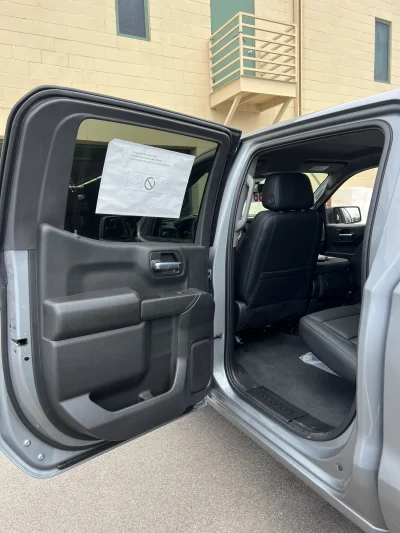 2026 CHEVY SILVERADO 1500 - LEVEL PACKAGE - STERLING GRAY (GXD) - 2026 CHEVY SILVERADO 1500 LEVEL - Image 16 of 22