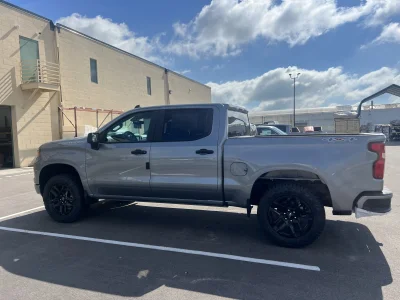 2026 CHEVY SILVERADO 1500 - LEVEL  PACKAGE - STERLING GRAY (GXD) - 2026 CHEVY SILVERADO 1500 LEVEL - Image 19 of 21