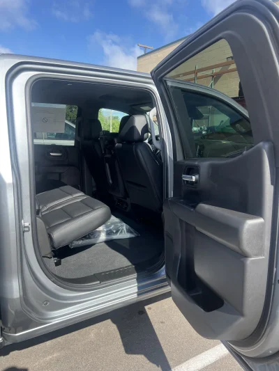 2026 CHEVY SILVERADO 1500 - LEVEL  PACKAGE - STERLING GRAY (GXD) - 2026 CHEVY SILVERADO 1500 LEVEL - Image 8 of 21
