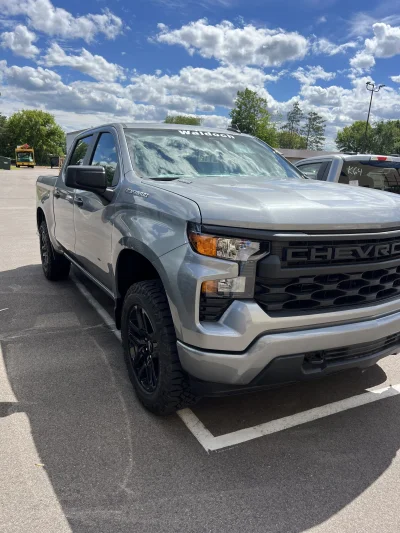 2026 CHEVY SILVERADO 1500 - LEVEL  PACKAGE - STERLING GRAY (GXD) - 2026 CHEVY SILVERADO 1500 LEVEL - Image 13 of 15