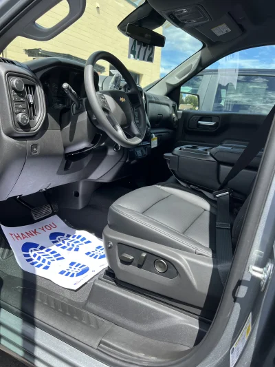 2026 CHEVY SILVERADO 1500 - LEVEL  PACKAGE - STERLING GRAY (GXD) - 2026 CHEVY SILVERADO 1500 LEVEL - Image 4 of 15
