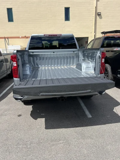 2026 CHEVY SILVERADO 1500 - LEVEL  PACKAGE - STERLING GRAY (GXD) - 2026 CHEVY SILVERADO 1500 LEVEL - Image 9 of 15