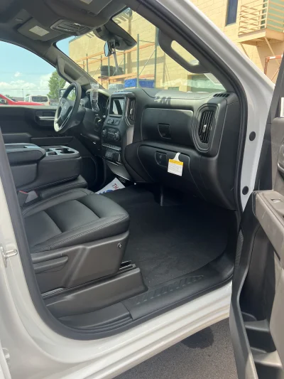 2026 CHEVY SILVERADO 1500 - LEVEL  PACKAGE - SUMMIT WHITE (GAZ) - 2026 CHEVY SILVERADO 1500 LEVEL - Image 9 of 15