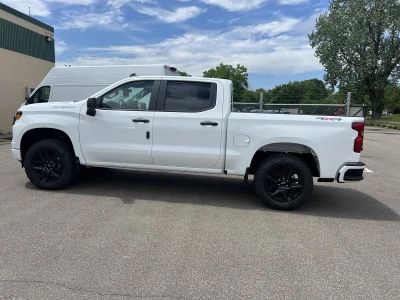 2026 CHEVY SILVERADO 1500 - LEVEL  PACKAGE -  SUMMIT WHITE (GAZ) - 2026 CHEVY SILVERADO 1500 LEVEL - Image 1 of 6
