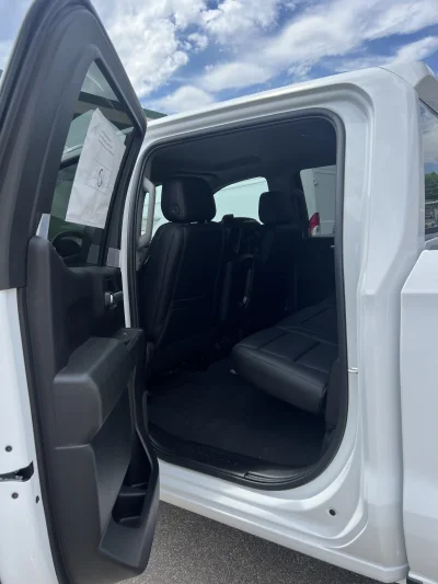 2026 CHEVY SILVERADO 1500 - LEVEL  PACKAGE -  SUMMIT WHITE (GAZ) - 2026 CHEVY SILVERADO 1500 LEVEL - Image 3 of 6