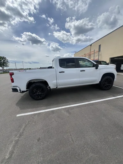 2026 CHEVY SILVERADO 1500 - LEVEL  PACKAGE - SUMMIT WHITE (GAZ) - 2026 CHEVY SILVERADO 1500 LEVEL - Image 5 of 15