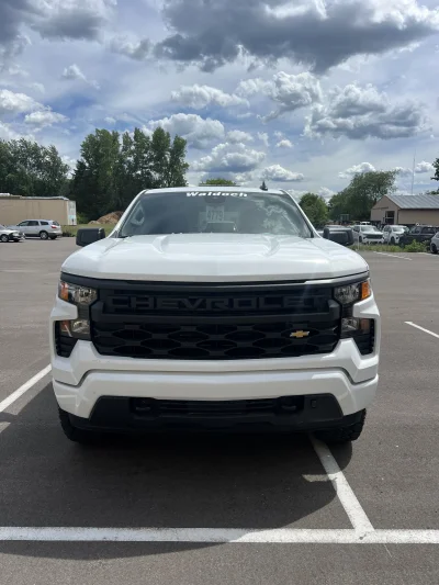 2026 CHEVY SILVERADO 1500 - LEVEL  PACKAGE - SUMMIT WHITE (GAZ) - 2026 CHEVY SILVERADO 1500 LEVEL - Image 2 of 15