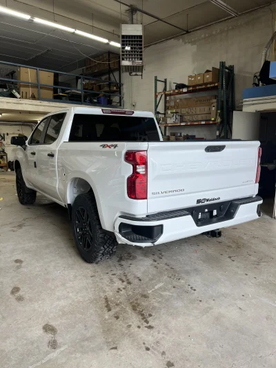 2026 CHEVY SILVERADO 1500 - LEVEL  PACKAGE - SUMMIT WHITE (GAZ) - 2026 CHEVY SILVERADO 1500 LEVEL - Image 19 of 21