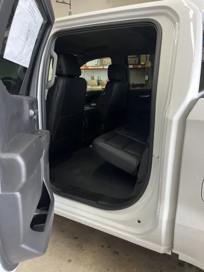 2026 CHEVY SILVERADO 1500 - LEVEL  PACKAGE - SUMMIT WHITE (GAZ) - 2026 CHEVY SILVERADO 1500 LEVEL - Image 15 of 21