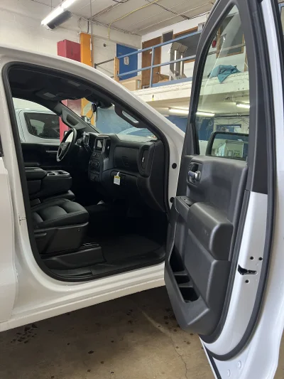 2026 CHEVY SILVERADO 1500 - LEVEL  PACKAGE - SUMMIT WHITE (GAZ) - 2026 CHEVY SILVERADO 1500 LEVEL - Image 6 of 21