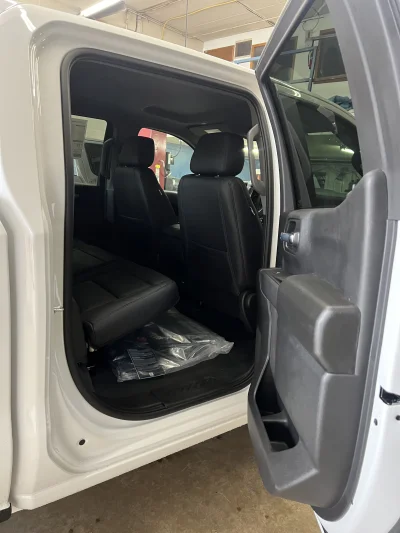 2026 CHEVY SILVERADO 1500 - LEVEL  PACKAGE - SUMMIT WHITE (GAZ) - 2026 CHEVY SILVERADO 1500 LEVEL - Image 7 of 21