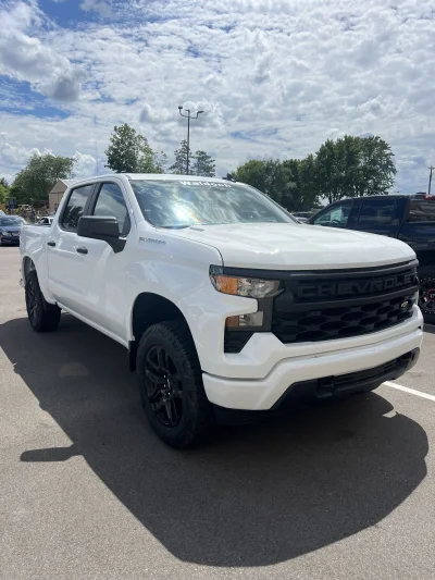2026 CHEVY SILVERADO 1500 - LEVEL  PACKAGE - SUMMIT WHITE (GAZ) - 2026 CHEVY SILVERADO 1500 LEVEL - Image 1 of 15