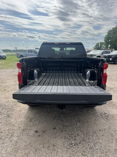 2026 CHEVY SILVERADO 1500 - LEVEL PACKAGE - BLACK (GBA) - 2026 CHEVY SILVERADO 1500 LEVEL - Image 15 of 20