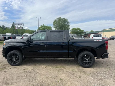 2026 CHEVY SILVERADO 1500 - LEVEL PACKAGE - BLACK (GBA) - 2026 CHEVY SILVERADO 1500 LEVEL - Image 18 of 20
