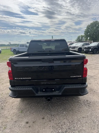 2026 CHEVY SILVERADO 1500 - LEVEL PACKAGE - BLACK (GBA) - 2026 CHEVY SILVERADO 1500 LEVEL - Image 12 of 20
