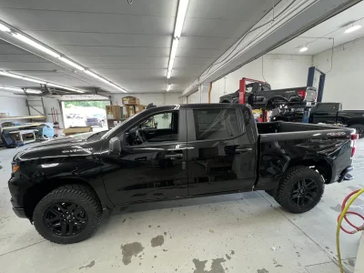 2026 CHEVY SILVERADO 1500 -  LEVEL PACKAGE - BLACK (GBA) - 2026 CHEVY SILVERADO 1500 LEVEL - Image 3 of 20